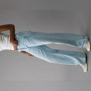 American Eagle Super High Rise Baggy Wide Leg Jeans